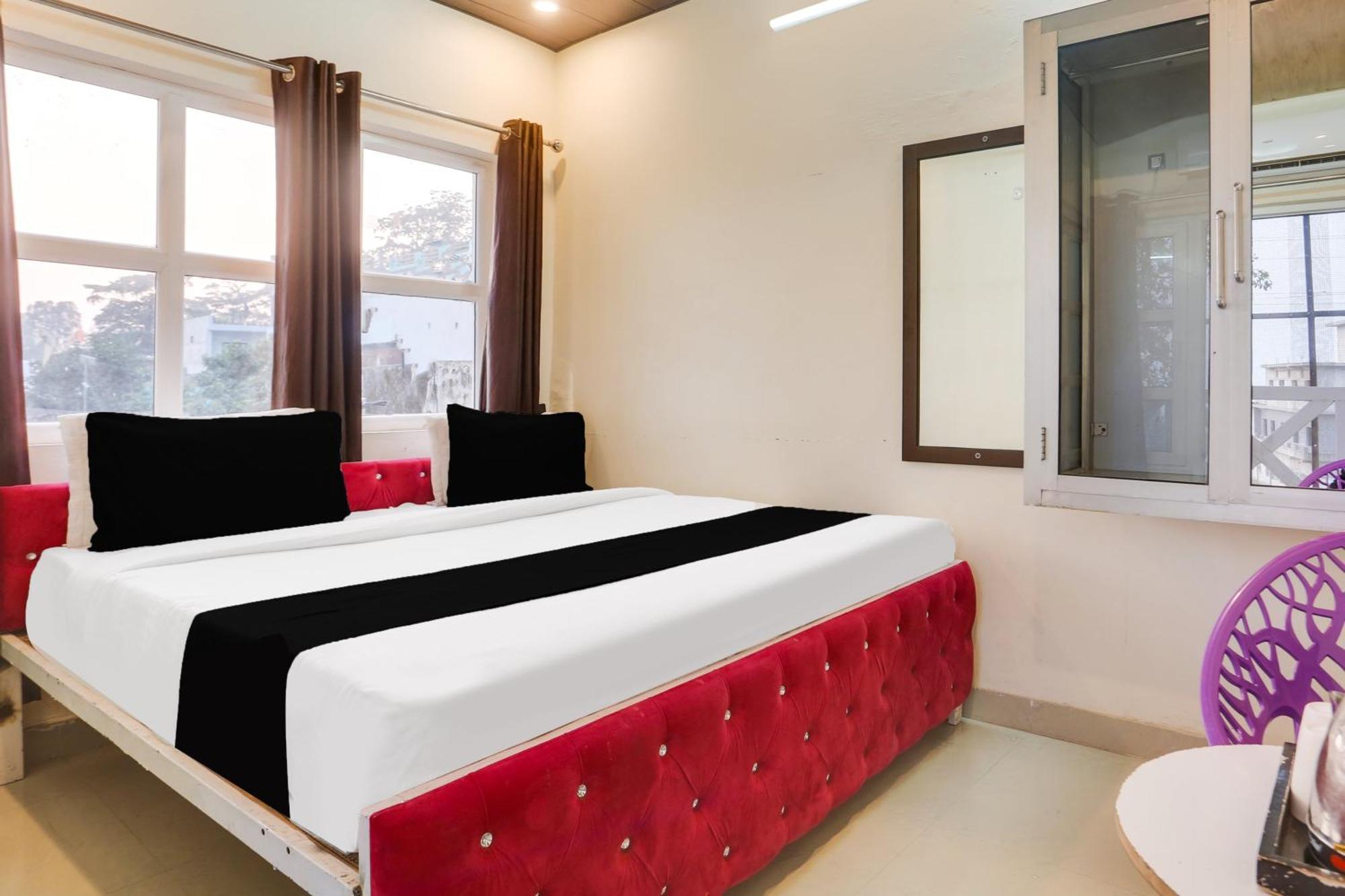 Super Hotel O Jamrani Formerly White House Haldwāni エクステリア 写真