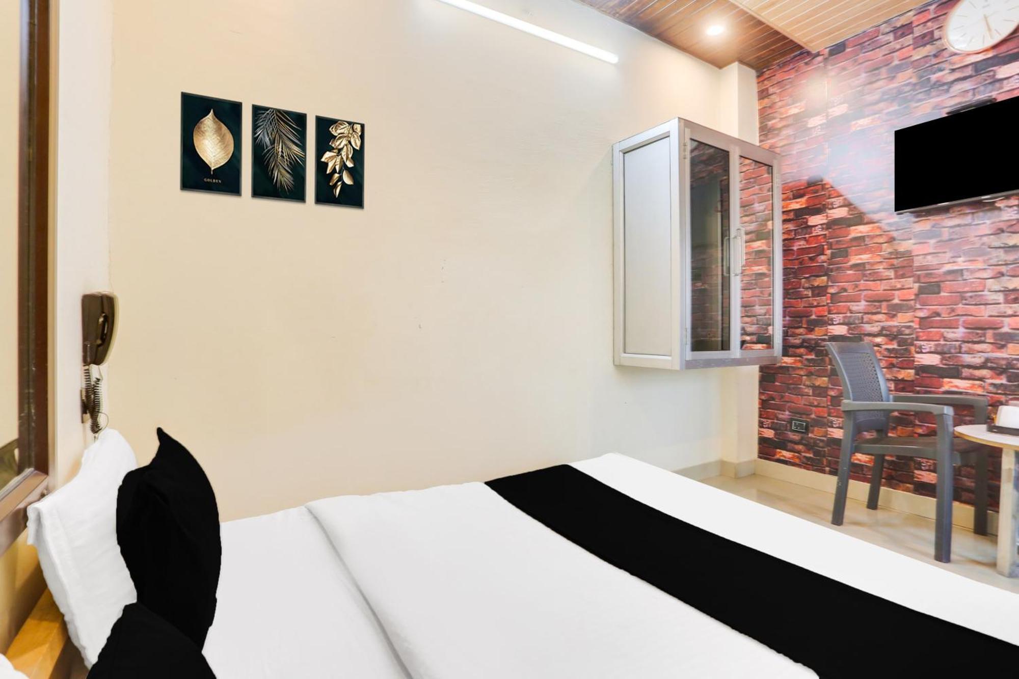 Super Hotel O Jamrani Formerly White House Haldwāni エクステリア 写真
